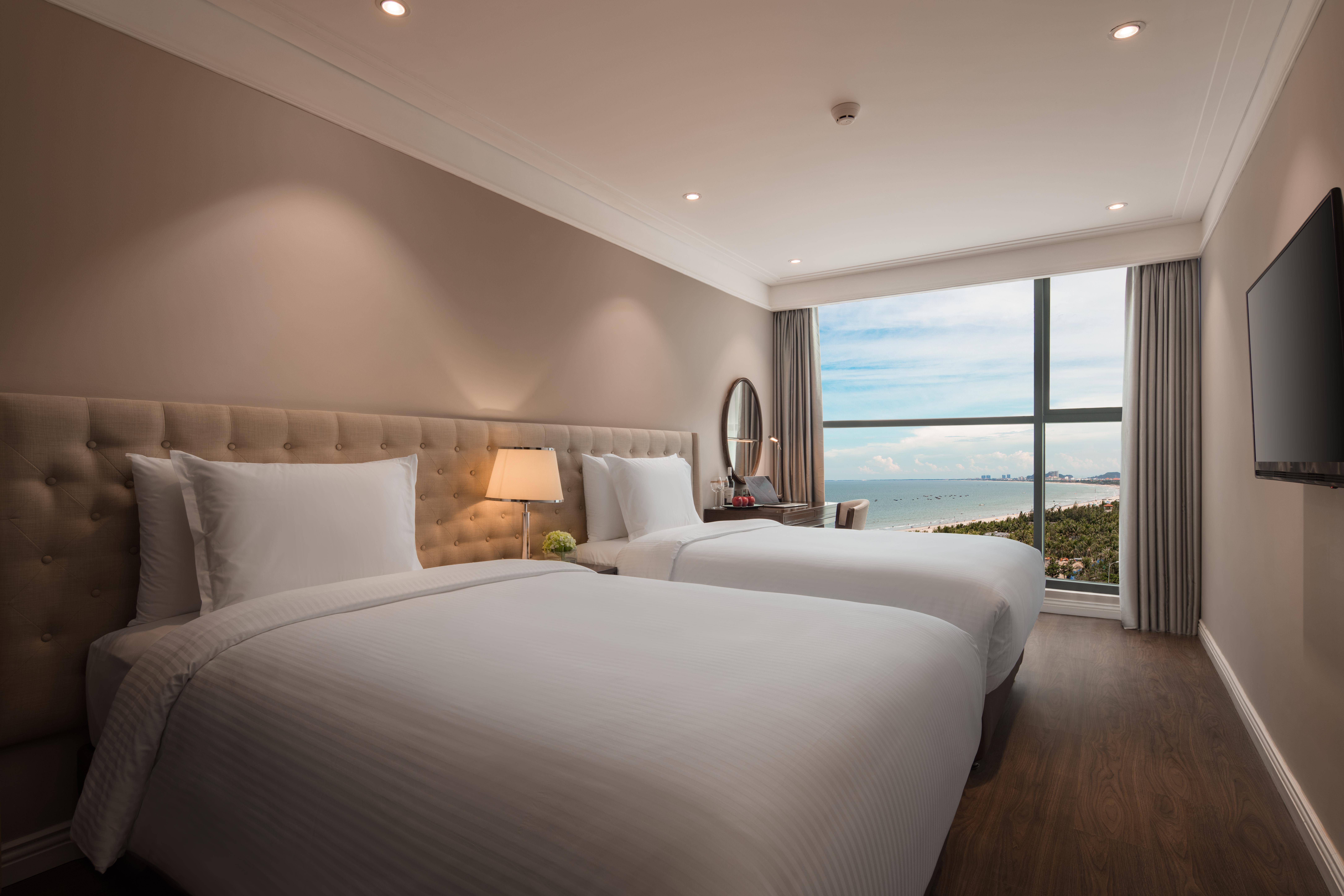 Altara Suites Da Nang By Ahg Exterior photo