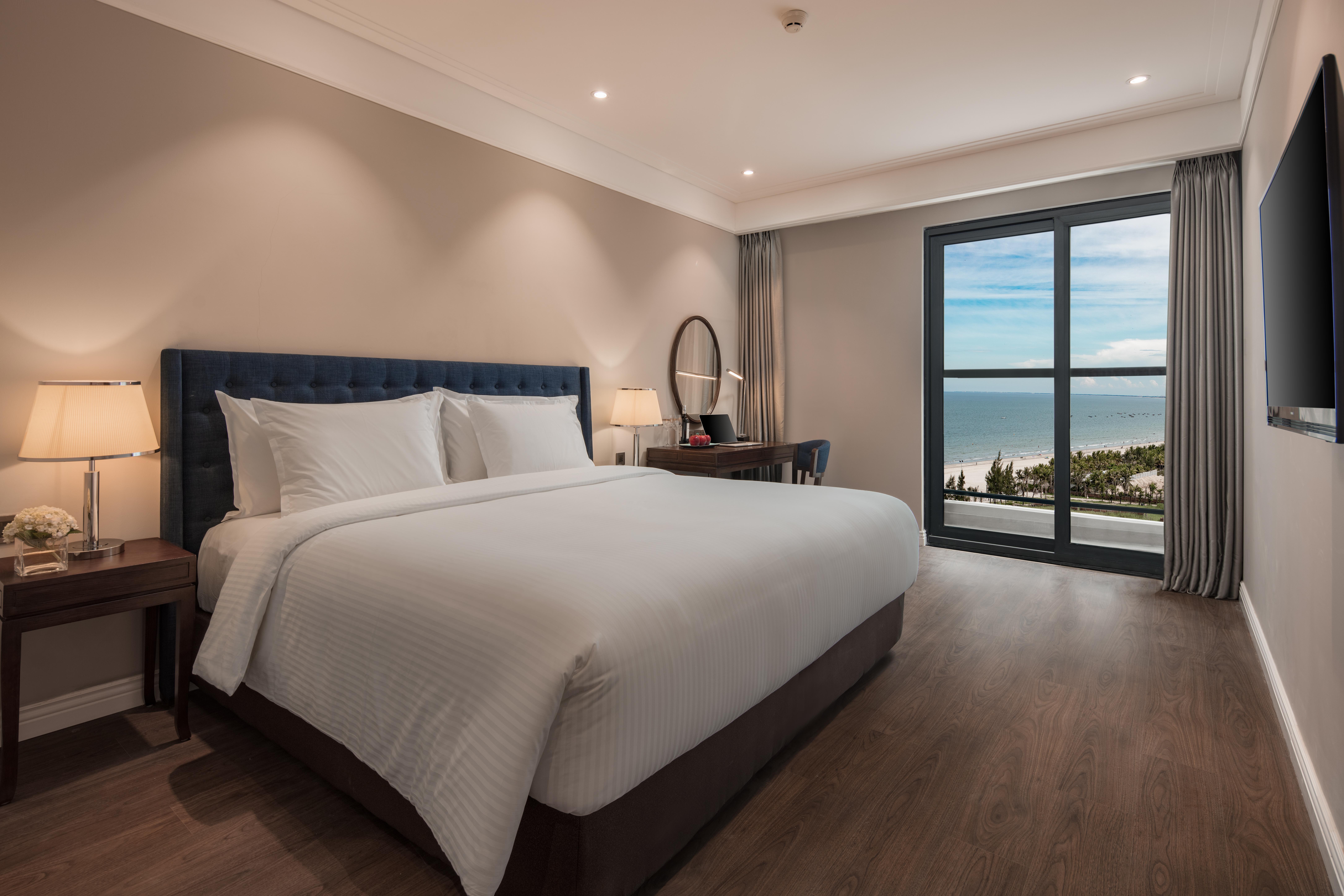 Altara Suites Da Nang By Ahg Exterior photo