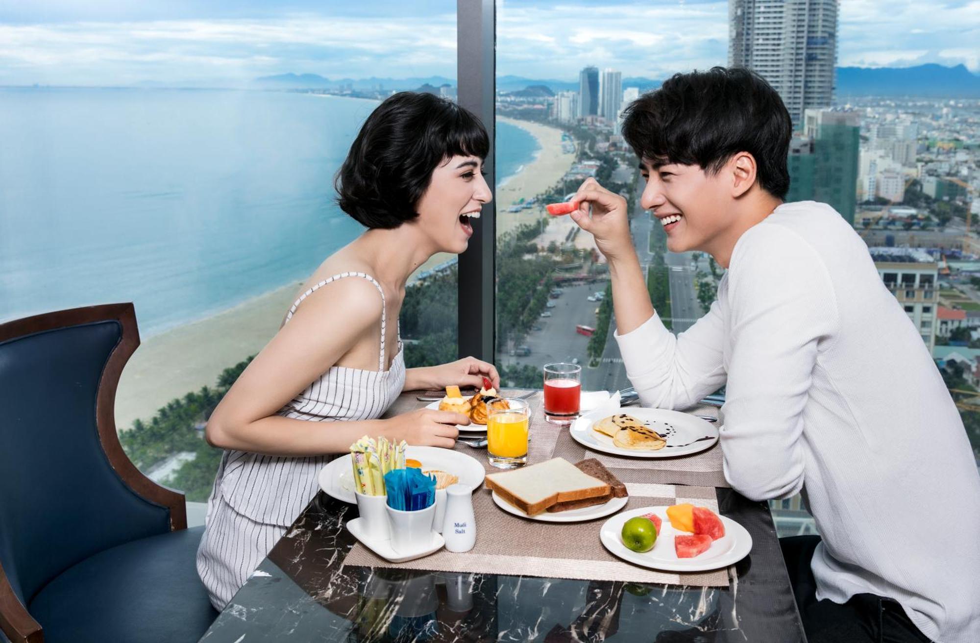 Altara Suites Da Nang By Ahg Exterior photo
