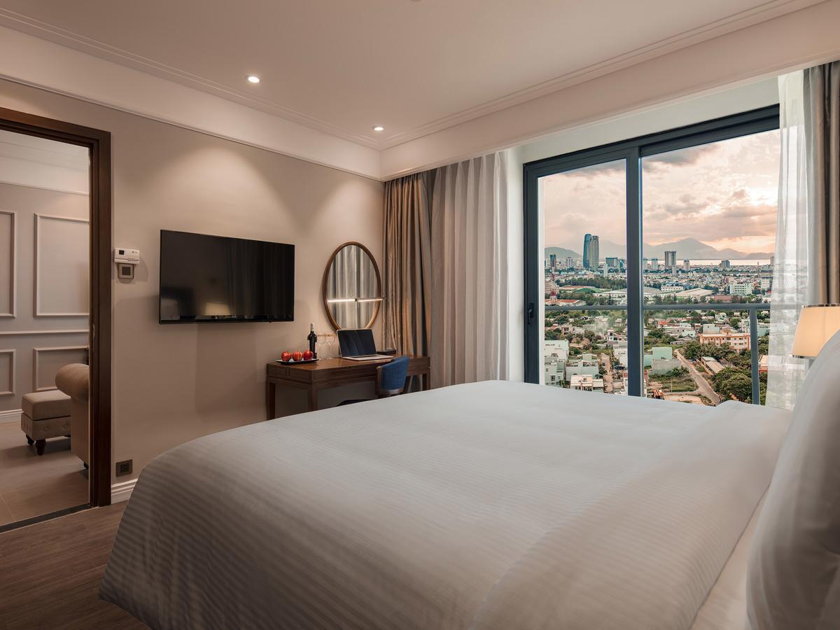 Altara Suites Da Nang By Ahg Exterior photo